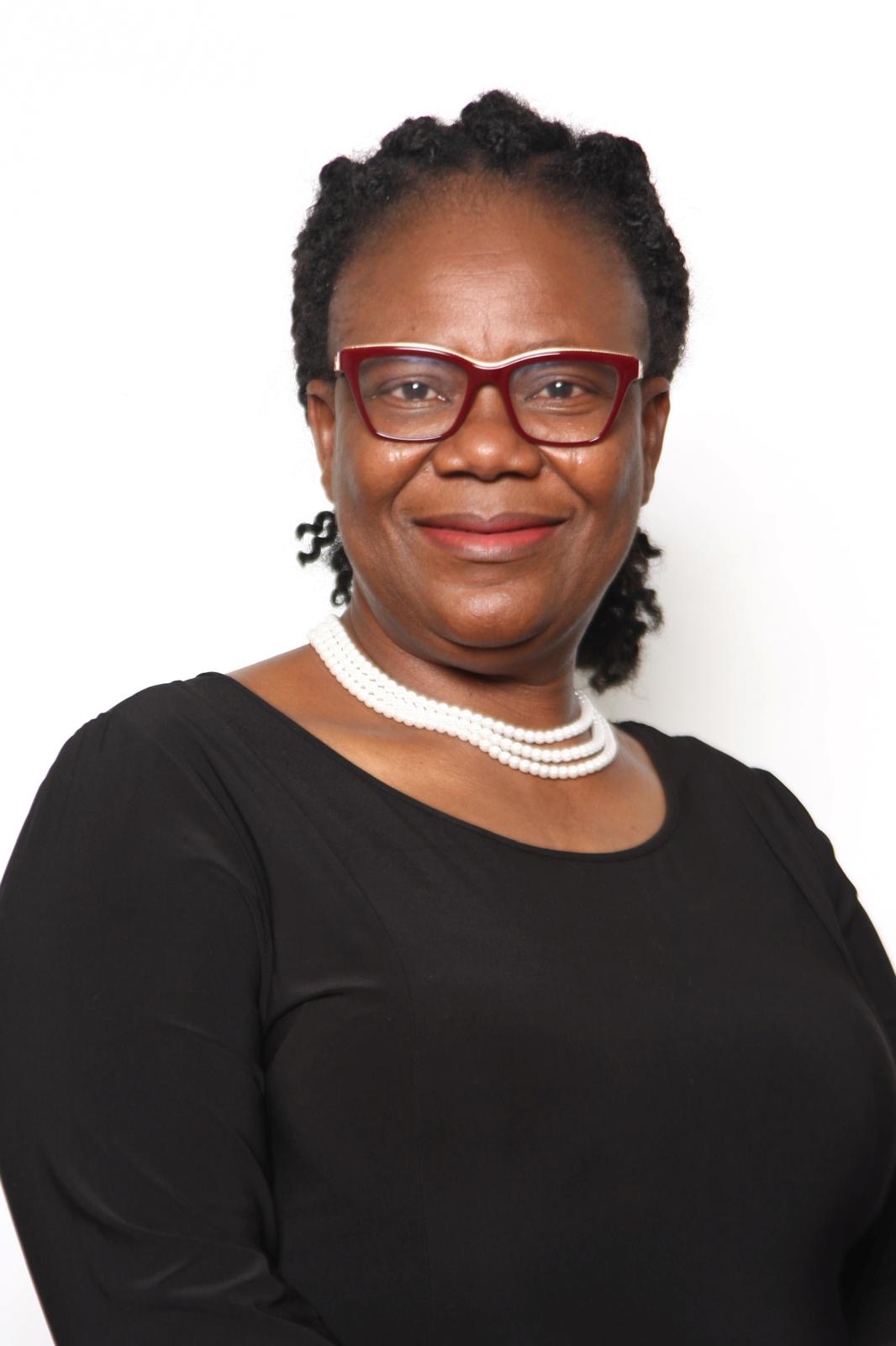 Elizabeth Adeoye